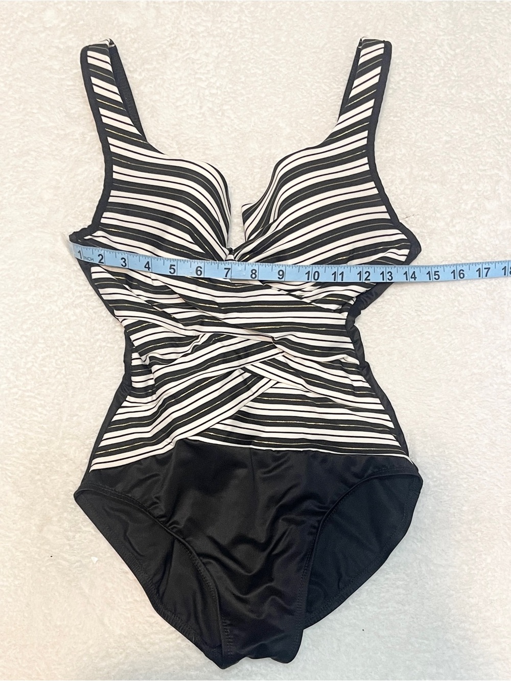 Miraclesuit Black & White Stripe Escape Slimming One Piece Swimsuit Size 10 - Picture 8 of 10
